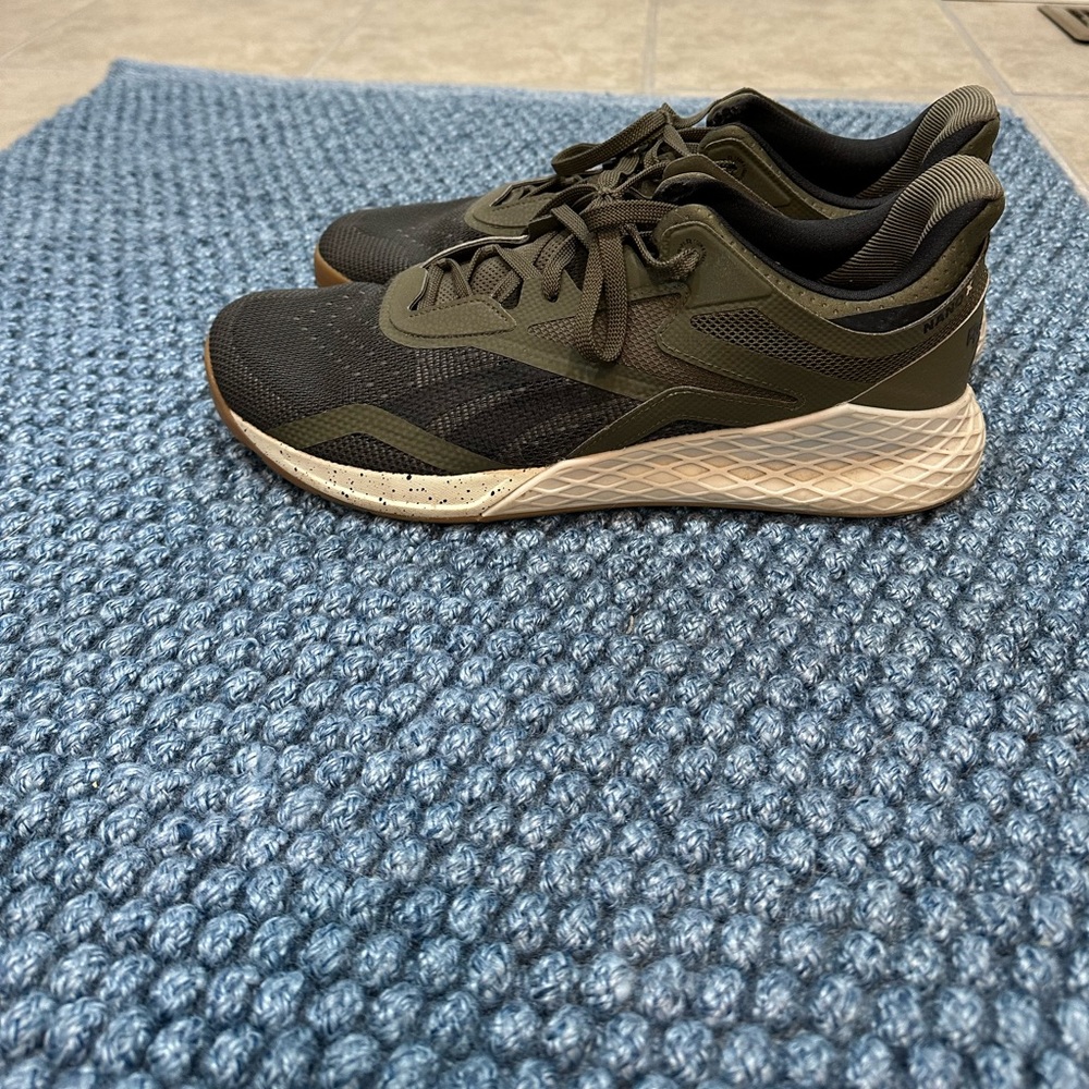 Men’s Sneakers